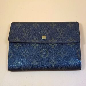 Authentic Louis Vuitton Monogram Trifold Wallet